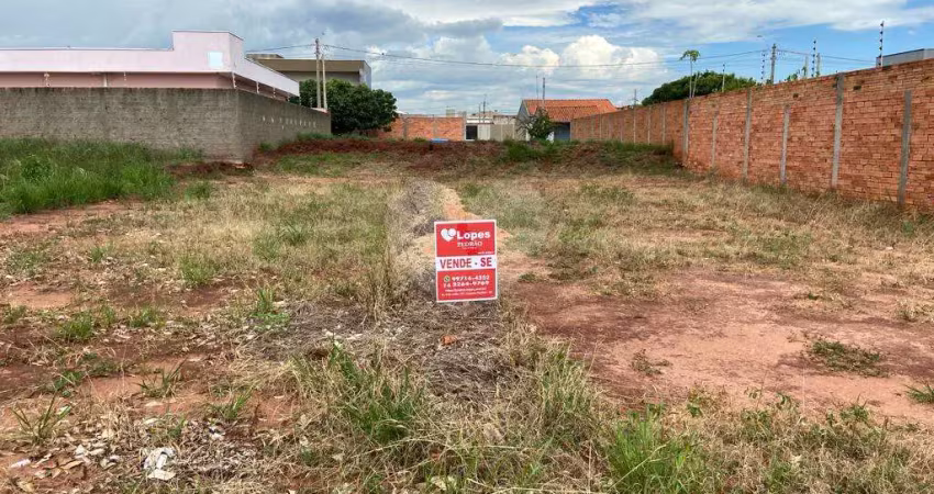 Lote/terreno de 296m² no bairro jardim santa lúcia, em lençóis paulista
