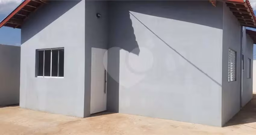 Casa de 2 quartos, 63m² no bairro jardim planalto, em macatuba