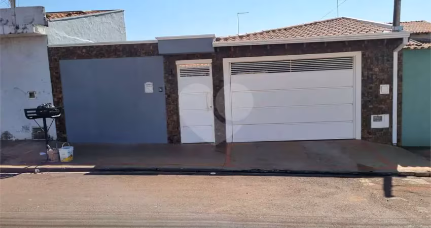 Casa de 2 quartos, 213m² no bairro núcleo habitacional jardim bocayuva, em macatuba