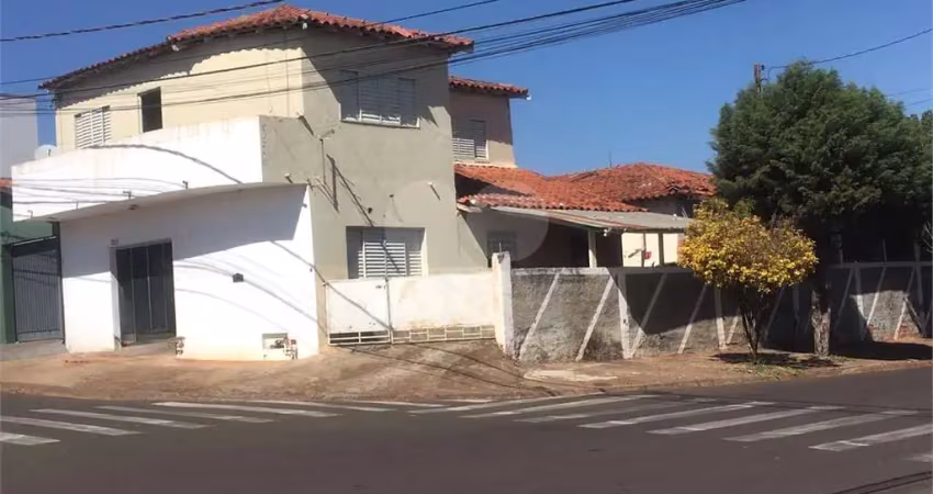 Sobrado de 3 quartos, 230m² no bairro jardim itapuã, em lençóis paulista