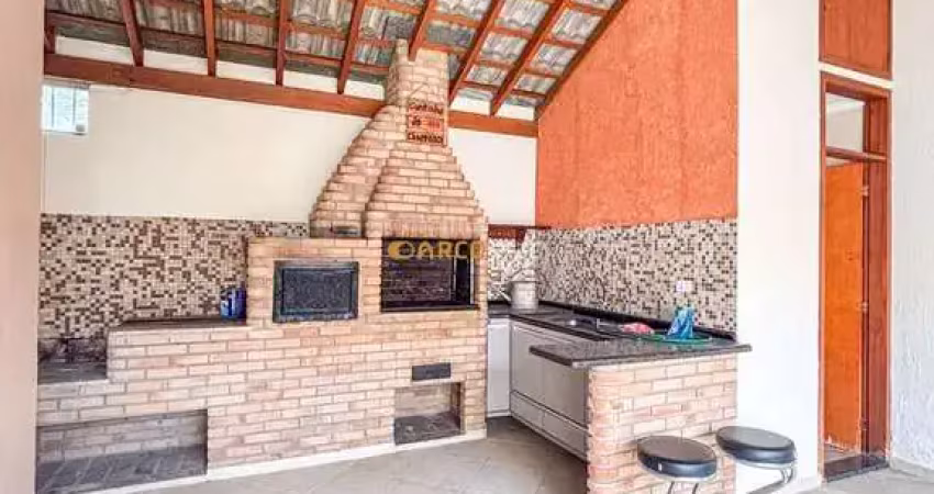 Sobrado 3 dormitórios, garagem coberta e área gourmet no villa branca sp