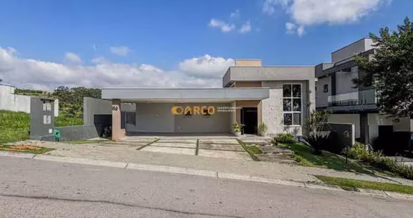 Casa no urbanova com 4 domitórios sendo 3 suítes e 600m² de terreno.
