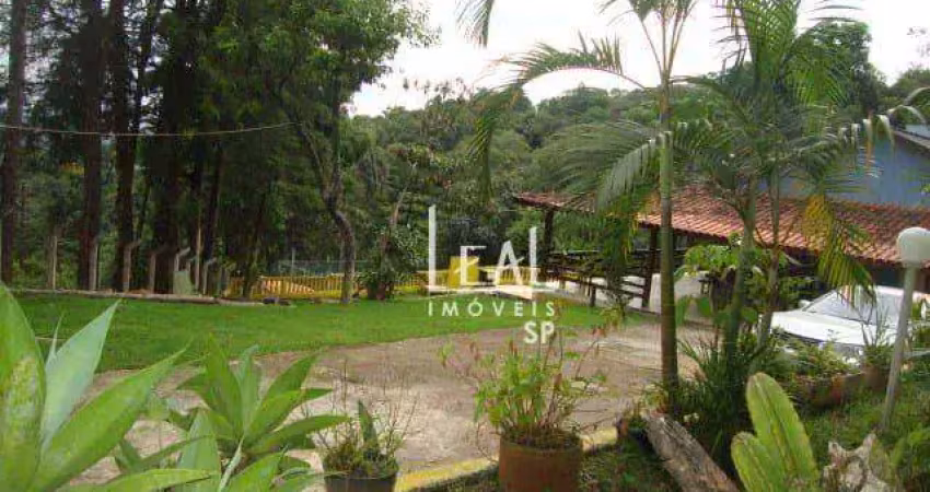 Chácara com 3 dormitórios à venda, 2345 m² por R$ 850.000,00 - Mato Dentro - Mairiporã/SP