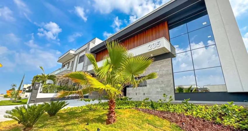 Casa para venda em Jardim Residencial Dona Maria José de 300.00m² com 3 Quartos, 3 Suites e 4 Garagens