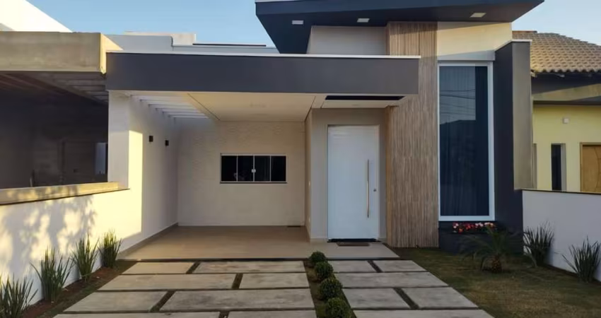 Casa para venda em Jardim Guarujá de 180.00m² com 3 Quartos, 1 Suite e 2 Garagens