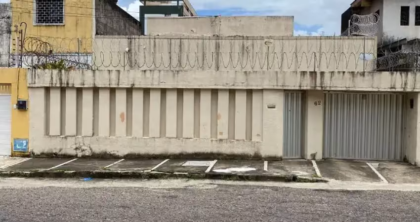 Vende excelente casa no coração do bairro de fátima