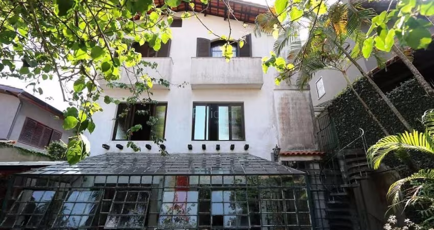 Sobrado à venda, 355 m² por R$ 1.660.000,00 - Vila Sônia - São Paulo/SP