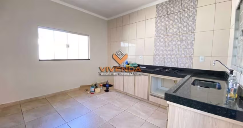 CASA EM CRISTAIS PAULISTA P/ LOCAÇÃO