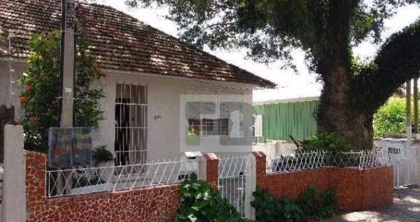 Vendo Excelente Casa, duas moradas