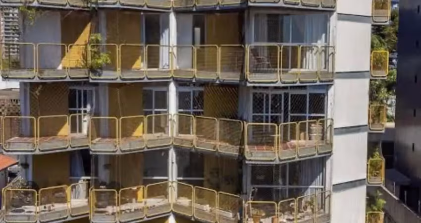 (1) excelente oportunidade apartamento amplo com três sacadas e elevador