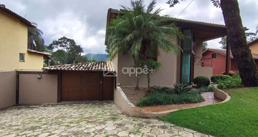 Casa Condomínio 3 Quartos Suíte 4 Vagas  - Bosque do Jambreiro - Nova Lima/MG