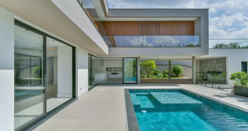 Casa no condomínio Genesis Il para venda com 4 quartos, sendo 4 suítes, 546m²