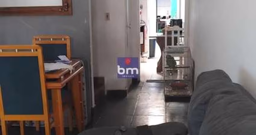 Sobrado à venda em São Paulo, Parque Arariba, com 2 quartos, com 100 m²