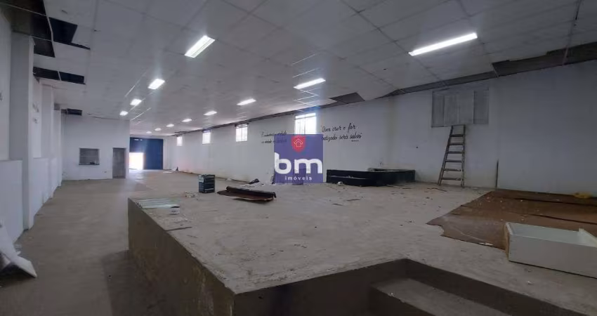 Salão para locação em São Paulo, Vila das Belezas, com 390 m², Wilson, Luciano Silva