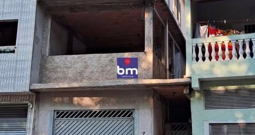 Sobrado à venda em São Paulo, Parque Regina, com 5 quartos, com 187 m²