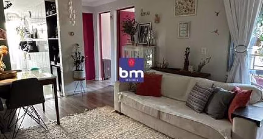 Apartamento à venda em São Paulo, Parque Reboucas, com 2 quartos, com 53 m²