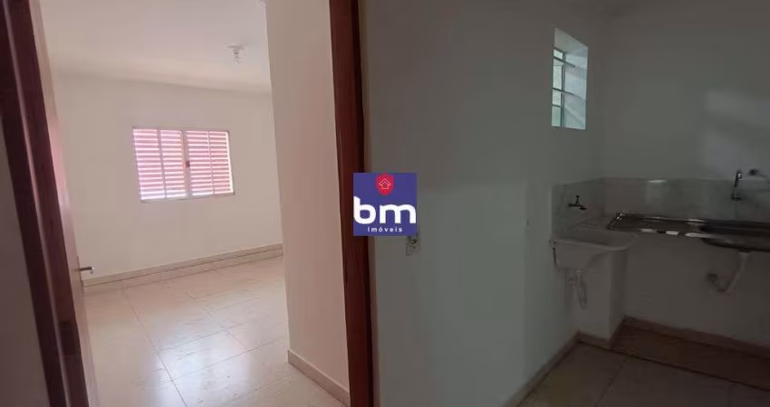 Flat para alugar em São Paulo, Vila Romana, com 1 quarto, com 30 m²