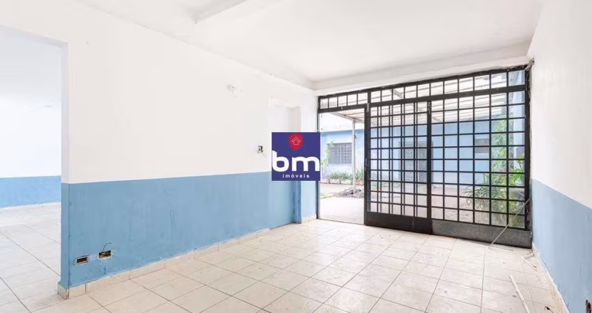 Casa para alugar em São Paulo, Pirajussara, com 9 quartos, com 300 m²