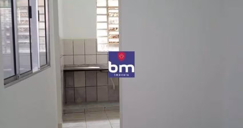 Apartamento para alugar em São Paulo, Parque Reboucas, com 1 quarto, com 30 m², Condomínio Pedroso