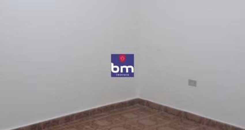Casa para alugar em São Paulo, Parque Ipê, com 1 quarto, com 30 m²,  Barriga de Souza 189