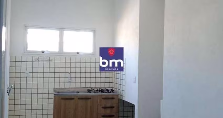 Sobrado para alugar em São Paulo, Jardim Santo Antônio, com 2 quartos, com 50 m²