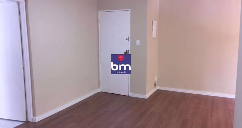 Apartamento para alugar em São Paulo, Jardim Londrina, com 3 quartos, com 72 m²