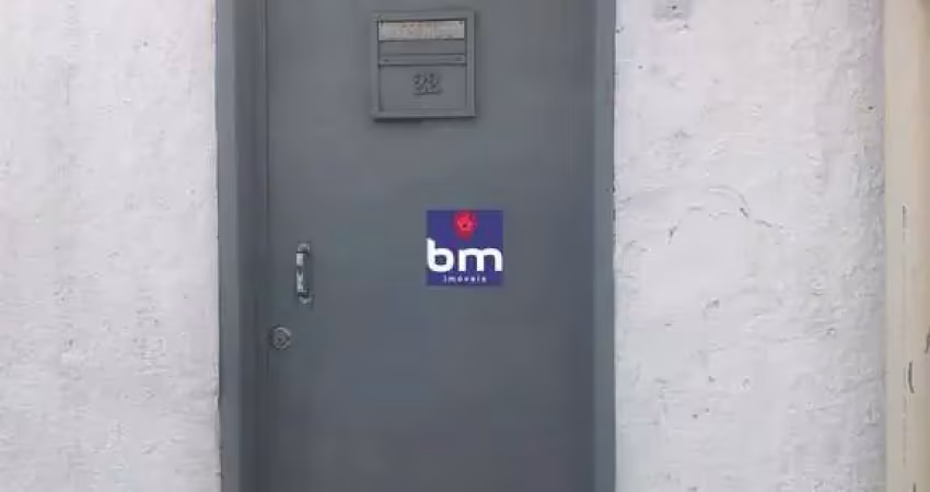 Casa para alugar em são paulo, jardim bronzato, com 1 quarto, com 100 m²