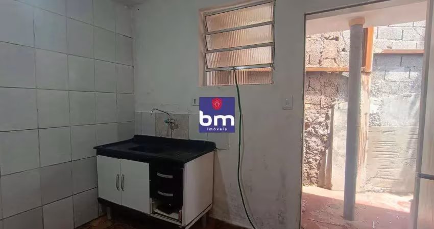 Casa para alugar em são paulo, parque ipê, com 1 quarto, com  28m²