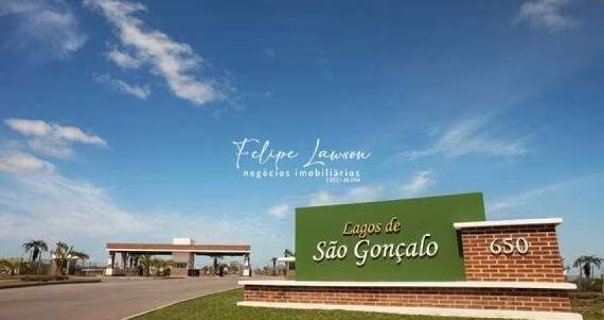 Lote de esquina, fundo lago, Condomínio Lagos de São Gonçalo