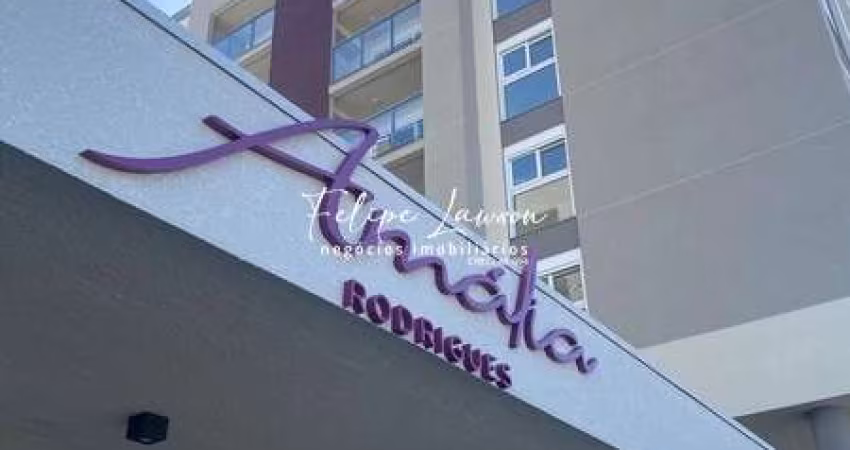 Amália Rodrigues- Apartamento novo com 2 dormitórios e sol leste