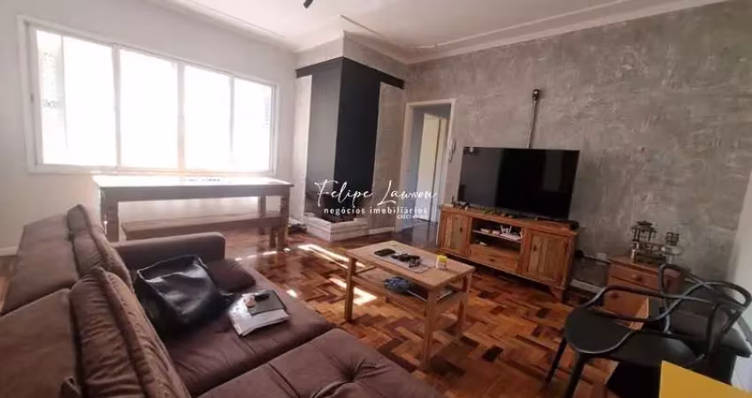Apartamento 2º andar 3 quartos próximo Colégio Assis Brasil