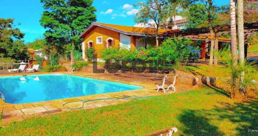 Chácara / sítio com 3 quartos à venda na Estrada Municipal do Clube de Campo Valinhos, s/n, Clube de Campos Valinhos, Valinhos
