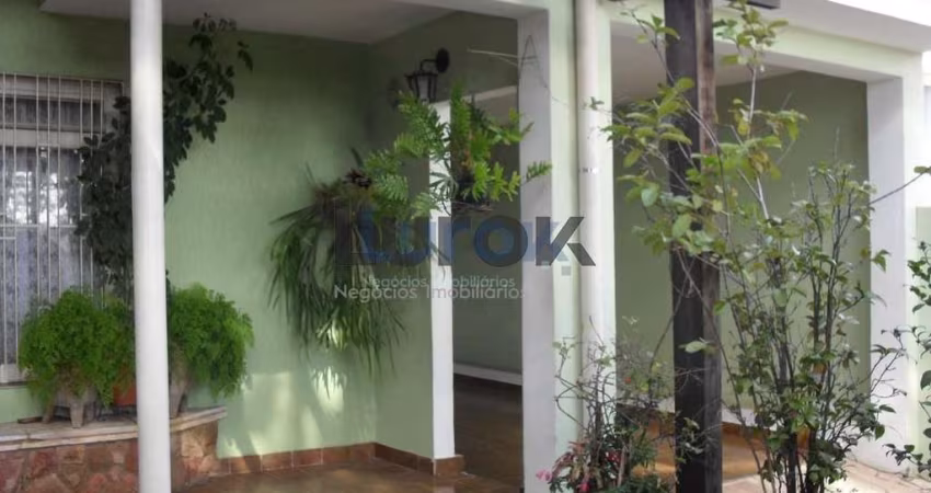 casa à venda 2 Quartos, 2 Suites, 2 Vagas, 322M², Vila Clayton, Valinhos - SP
