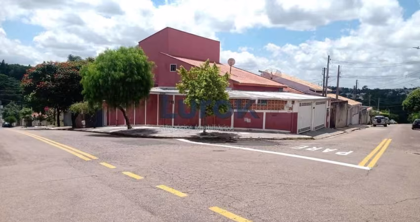 casa à venda 8 Quartos, 3 Suites, 4 Vagas, 245M², Jardim do Lago, Valinhos - SP