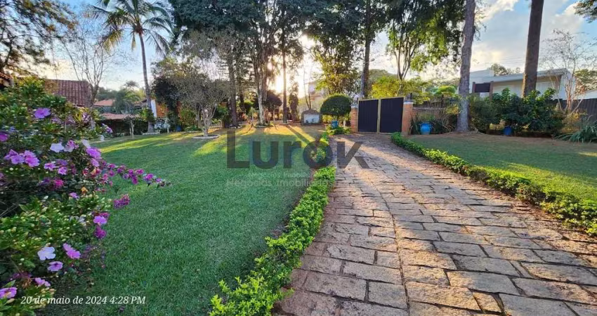 chácara à venda 2 Quartos, 1 Suite, 20 Vagas, 3000M², Estância Recreativa San Fernando, Valinhos -