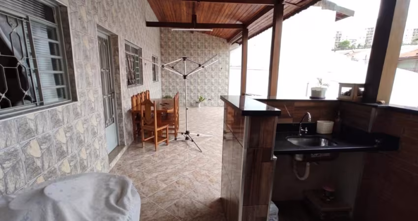 CASA Á VENDA NO SÃO MATINHO