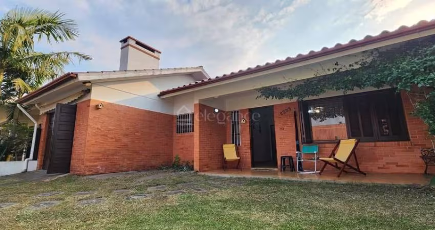 Casa com 3 quartos à venda na Rua Rio Comandaí, 2223, Centro, Xangri-Lá