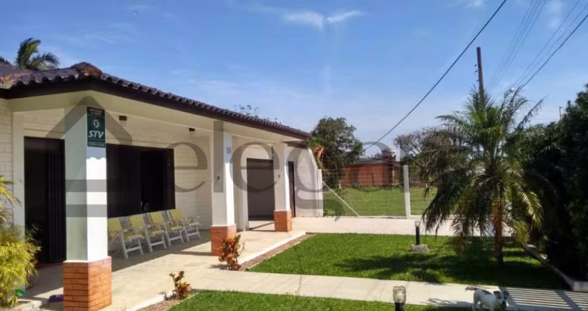 Casa em condomínio fechado com 3 quartos à venda na Rua Araça, 104, Atlântida, Xangri-Lá