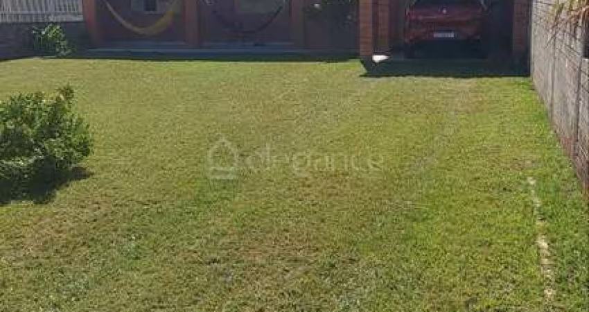 Casa com 2 quartos à venda na Galileu Galilei, 170, Arpoador, Xangri-Lá