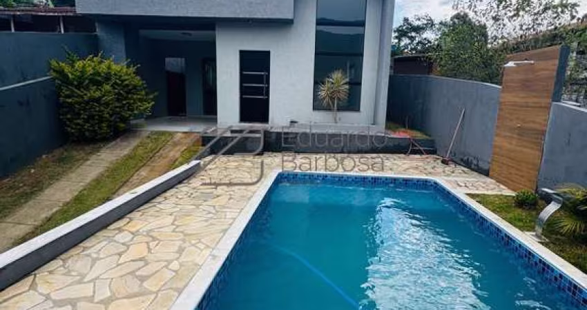 Casa à Venda em Mairiporã/SP