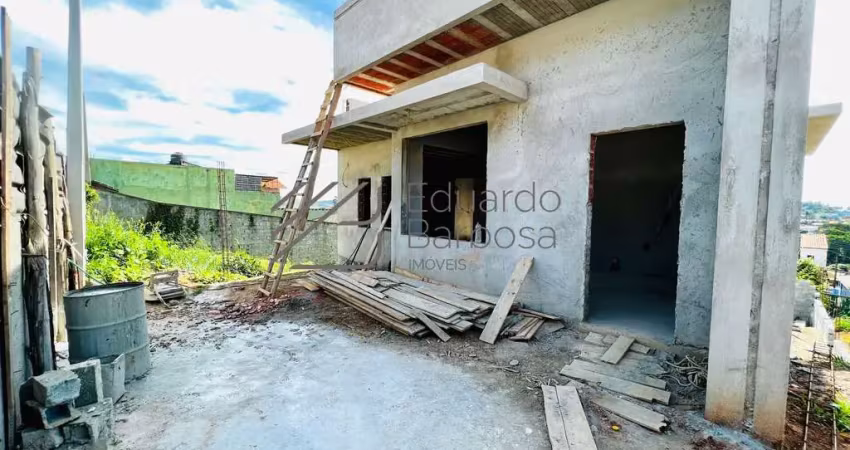Casa à Venda em Mairiporã/SP