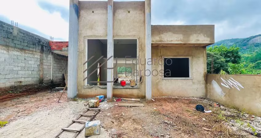 Casa à Venda em Mairiporã/SP