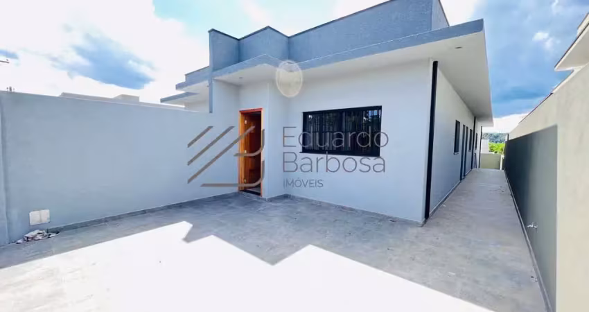 Casa com 3 quartos à venda na Rua dos Cravos, 331, Jardim dos Pinheiros, Atibaia