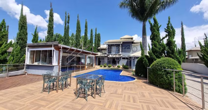 Terras Fazenda Santana - Chácara em Atibaia dentro de condomínio fechado com lago.