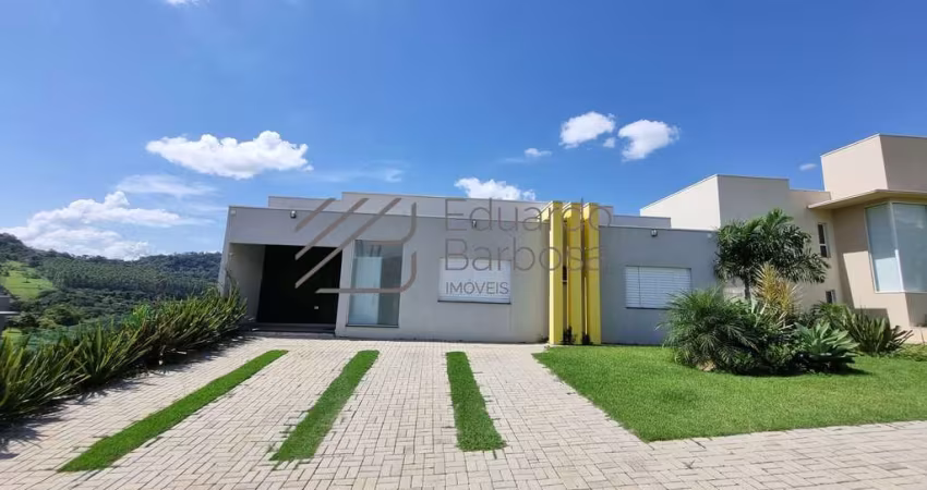 Terras Fazenda Santana - Chácara em Atibaia dentro de condomínio fechado com dois lagos