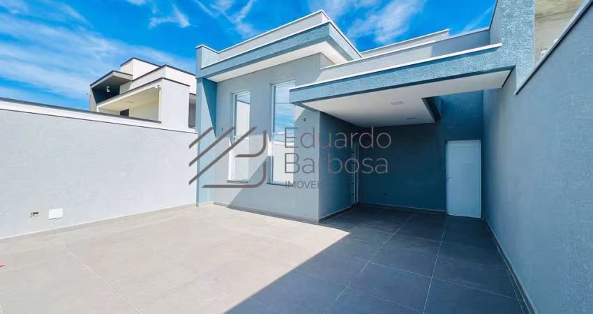 Casa à Venda em Atibaia/SP