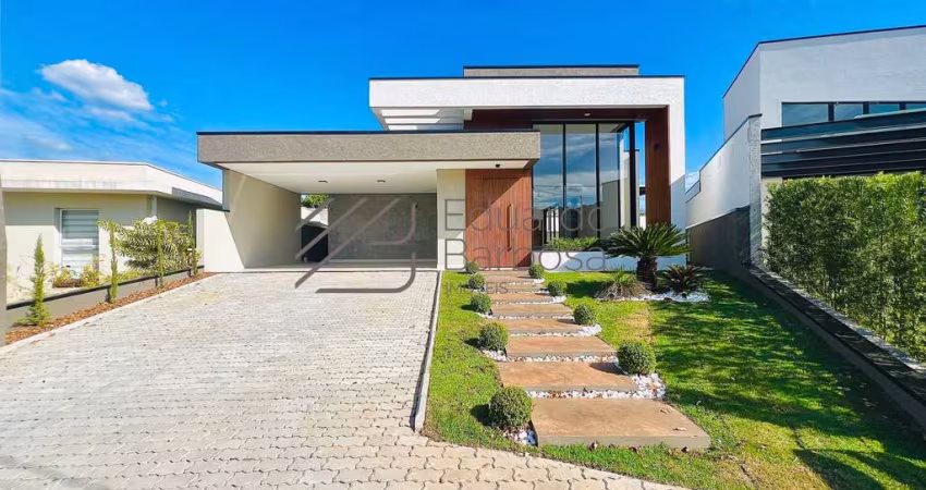 Terras de Atibaia II - Casa em Condomínio Fechado - Atibaia/SP