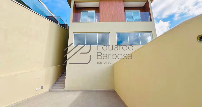 Sobrado com Piscina em Atibaia/SP