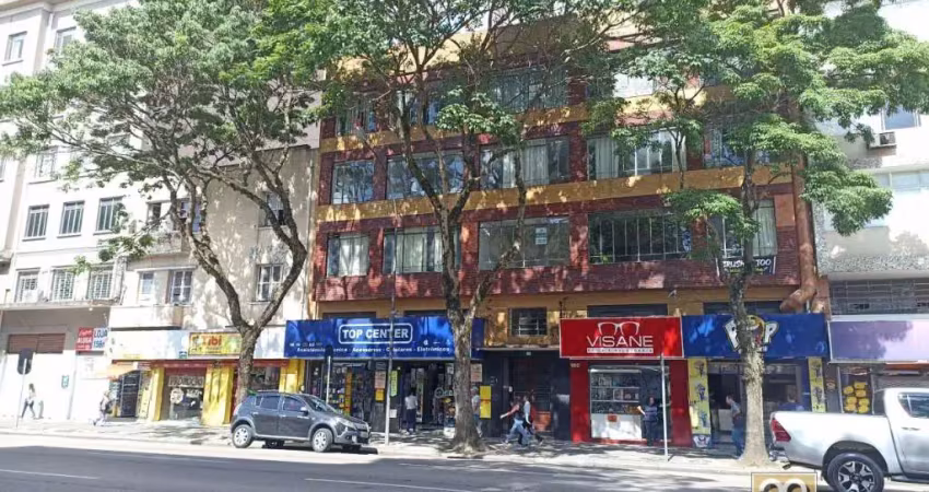 Conjunto comercial - r barao do serro azul, 134 - centro - curitiba - pr