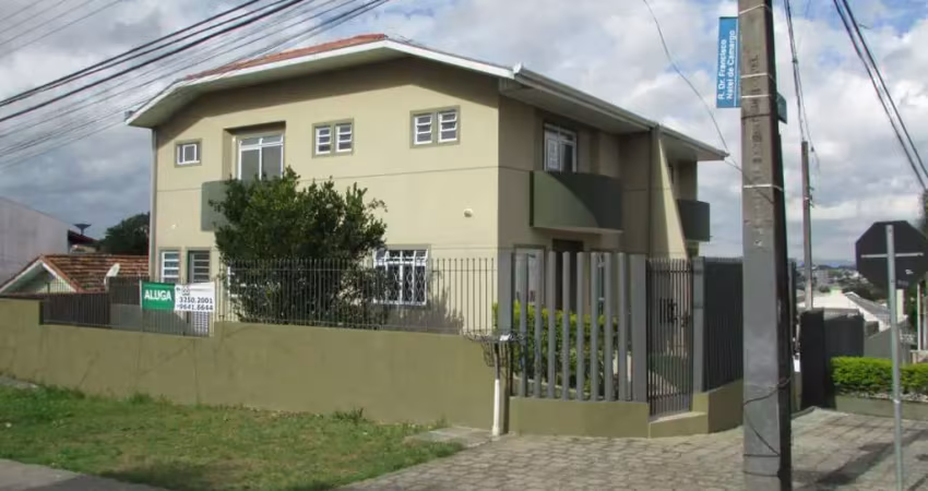 Sobrado - r ebraim sebastiao de castro, 184 - santa cândida - curitiba pr